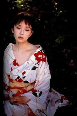 叶月里绪奈