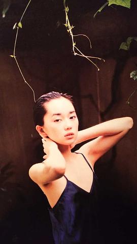 叶月里绪奈