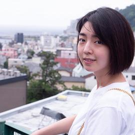 秋月三佳