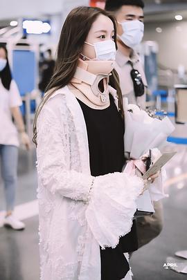 姜贞羽