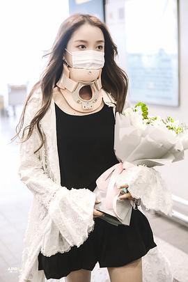 姜贞羽