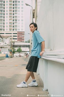 纳塔拉·诺帕卢塔亚朋