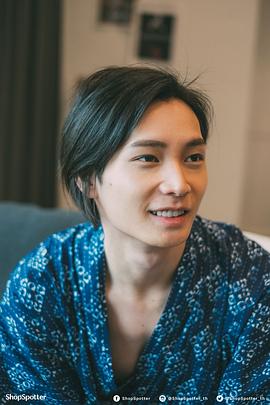 纳塔拉·诺帕卢塔亚朋