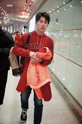 周奇