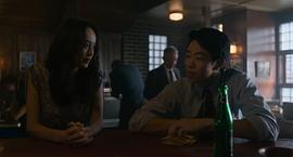妮科尔·洛