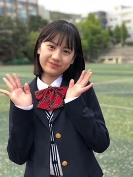 严彩英