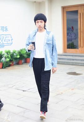 鞠翼铭