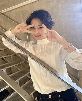 里里佳