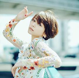 里里佳