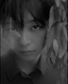 里里佳