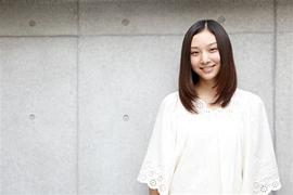 寉冈萌希