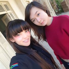 妮科尔·洛