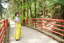 川岛海荷