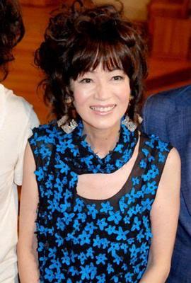 藤真利子