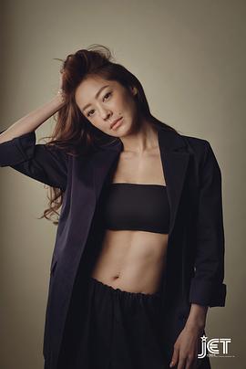 松冈李那