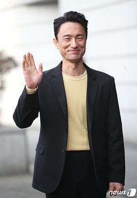 金炳哲