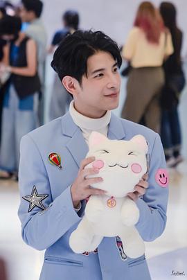 金纳·披吉·奥帕坤