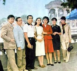 栗原小卷