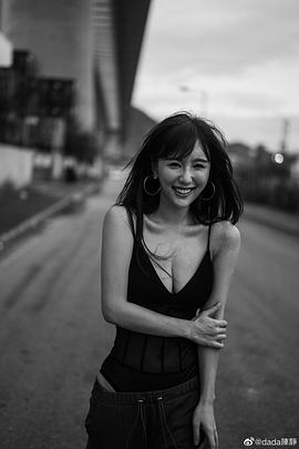 陈静
