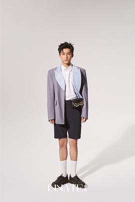 黄子弘凡