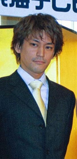 村井克行