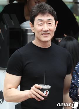 许峻豪