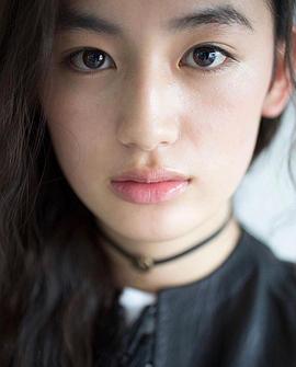 八木莉可子