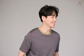 李浚赫