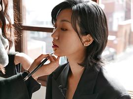 李周英