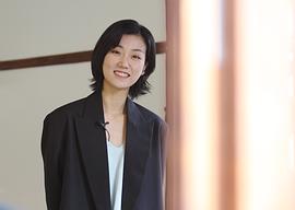 李周英
