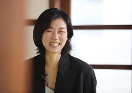 李周英