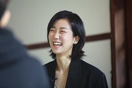 李周英