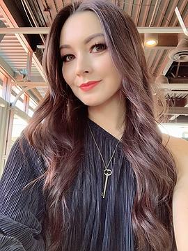 艾什莉·朴