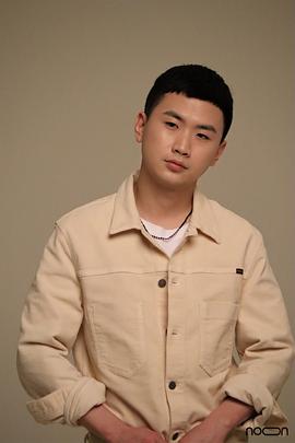 李世亨