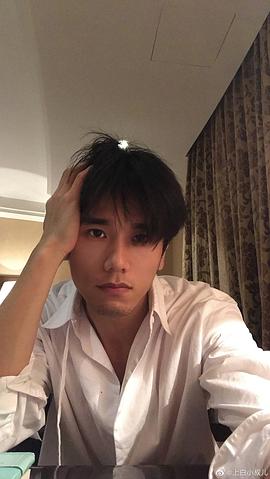 上白