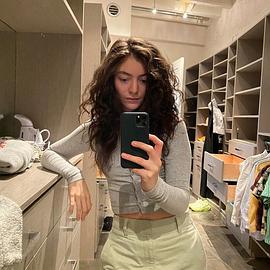 Lorde