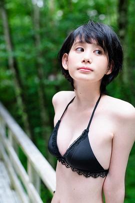 金城茉奈