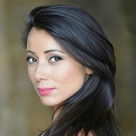 Rachel Grant