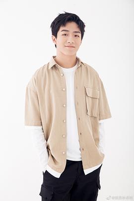 李卓钊