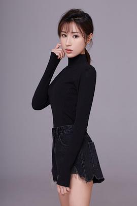 华雯