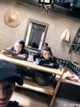 何昶希