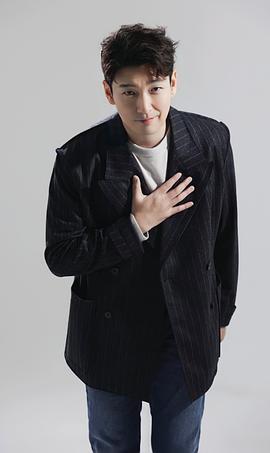 曹承佑