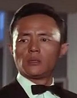 曹炎