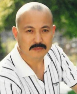 李明