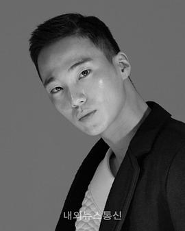 李宏内