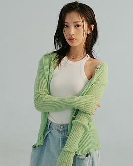 裴蕾