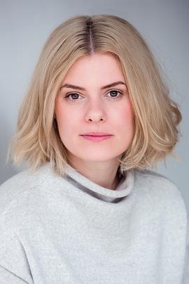 Anna Maguire