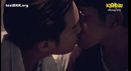 纳彭·普洛姆苏万
