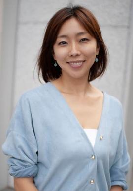 春日井静奈