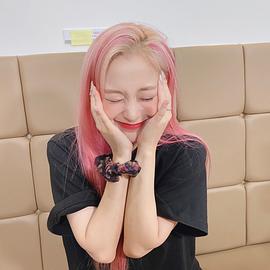 李佳泫